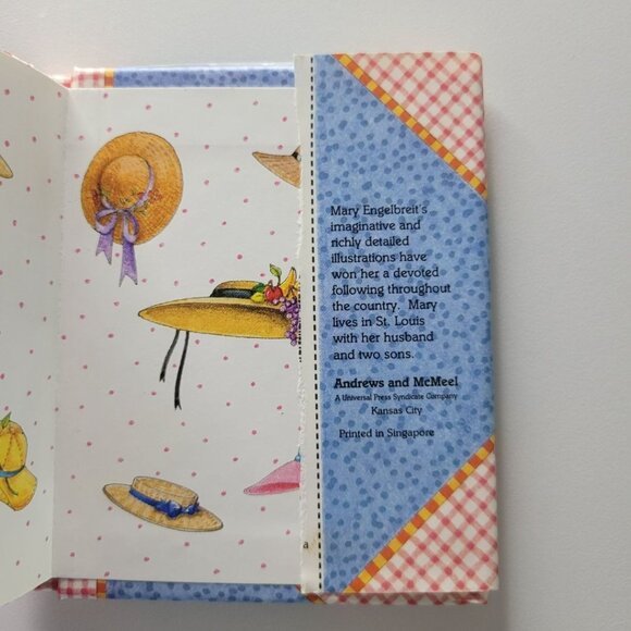 Mary Engelbreit Sister Tiny Book Small Friends Gift Hardcover Dust Jacket 1993 - Picture 8 of 12